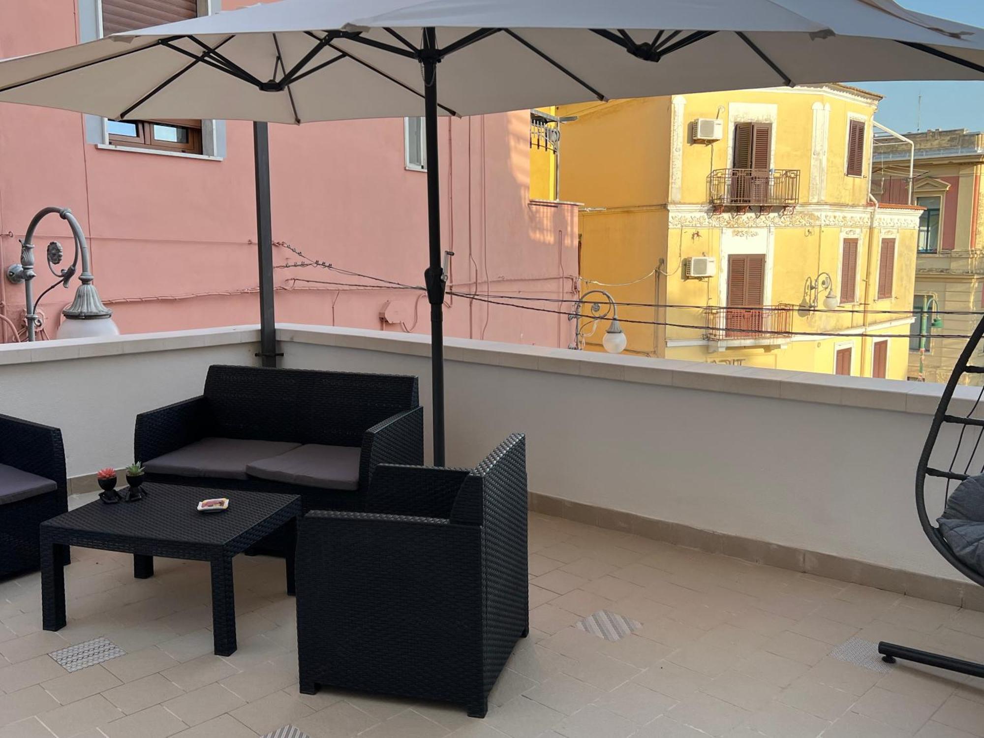 Bed and Breakfast Midnight Sun Виетри Экстерьер фото